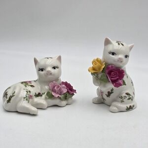 Royal Albert Old Country Rose Kitty Cat Salt and Pepper Set VTG 1962 READ FLAW